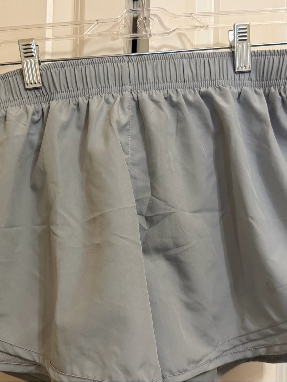 Nike Light Gray Women  Elastic Waist Athletic Shorts